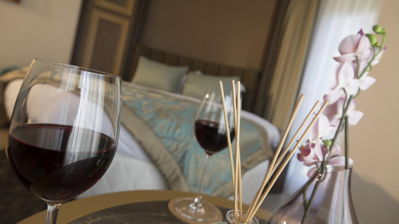 The Escape Hotel 阿瓦 外观 照片